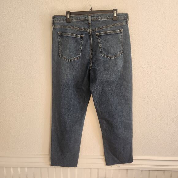 Universal Thread Women's Size 16 Short 80s Slim Frayed bottom Jeans NWT - Picture 6 of 8